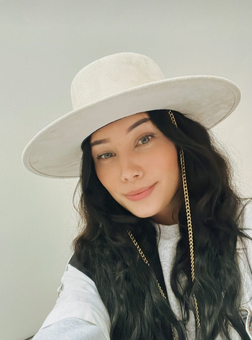 Vedra- Gouden ketting (meerdere kleuren) - Premium Custom Hat from Blue Monkey - Just $129.95! Shop now at BLUE MONKEY