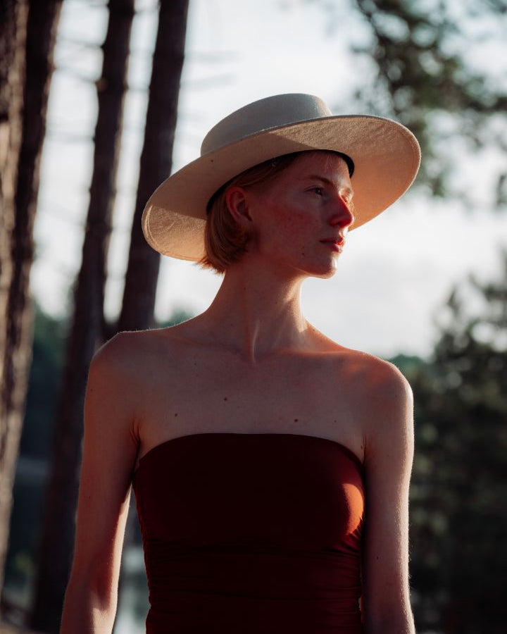 Ivoor witte Vedra hoed met bolling met hoedenbandje, unisex.