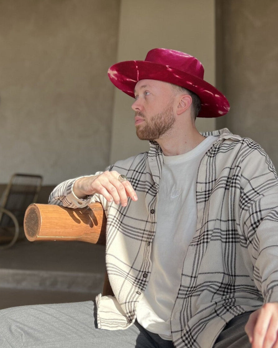 Luxe wollen hoed met stevige brim en comfortabele sweatband in bordeaux rood