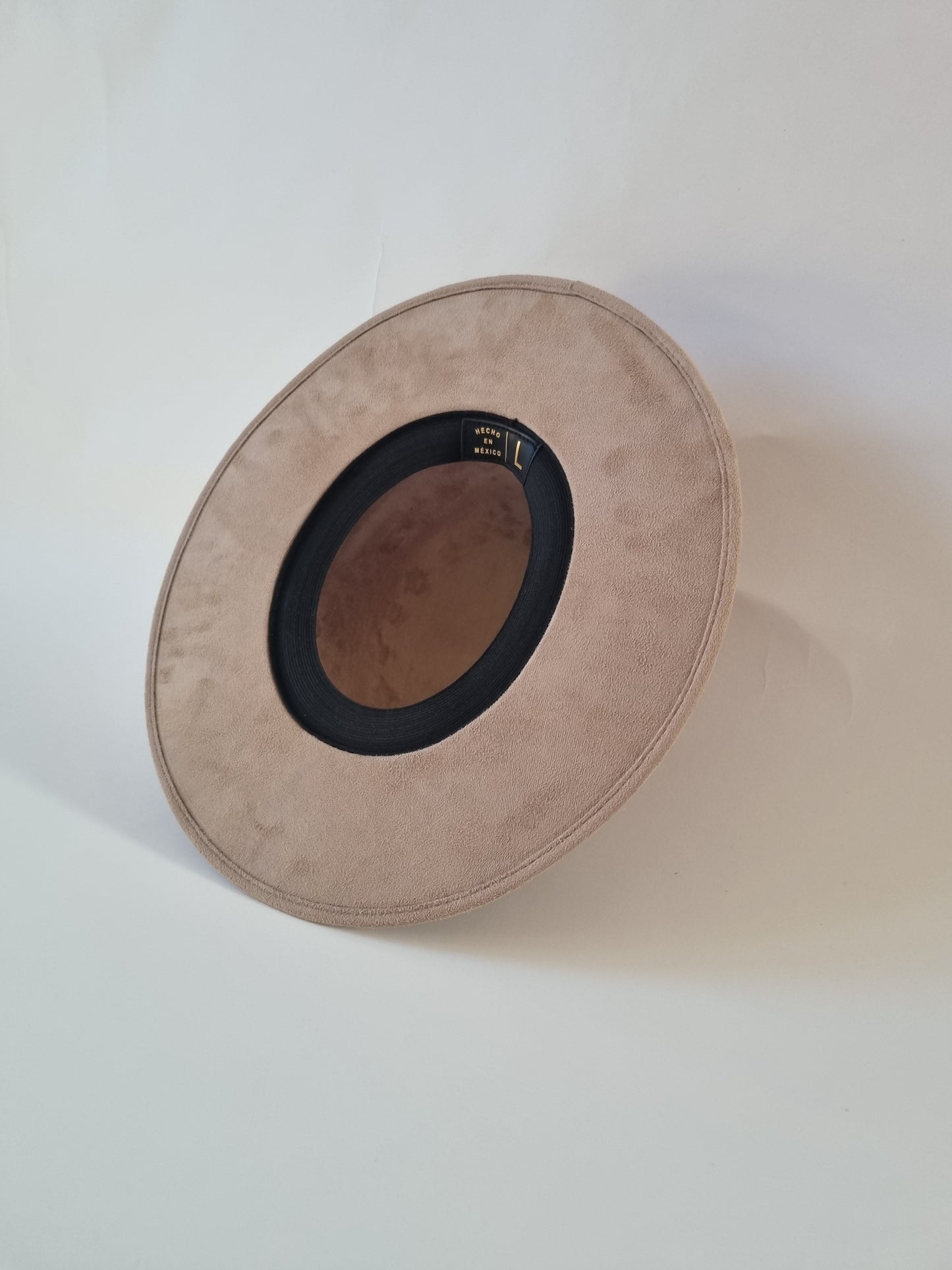 Luna - Zand - Premium Hoed from Blue Monkey - Just $94.95! Shop now at BLUE MONKEY