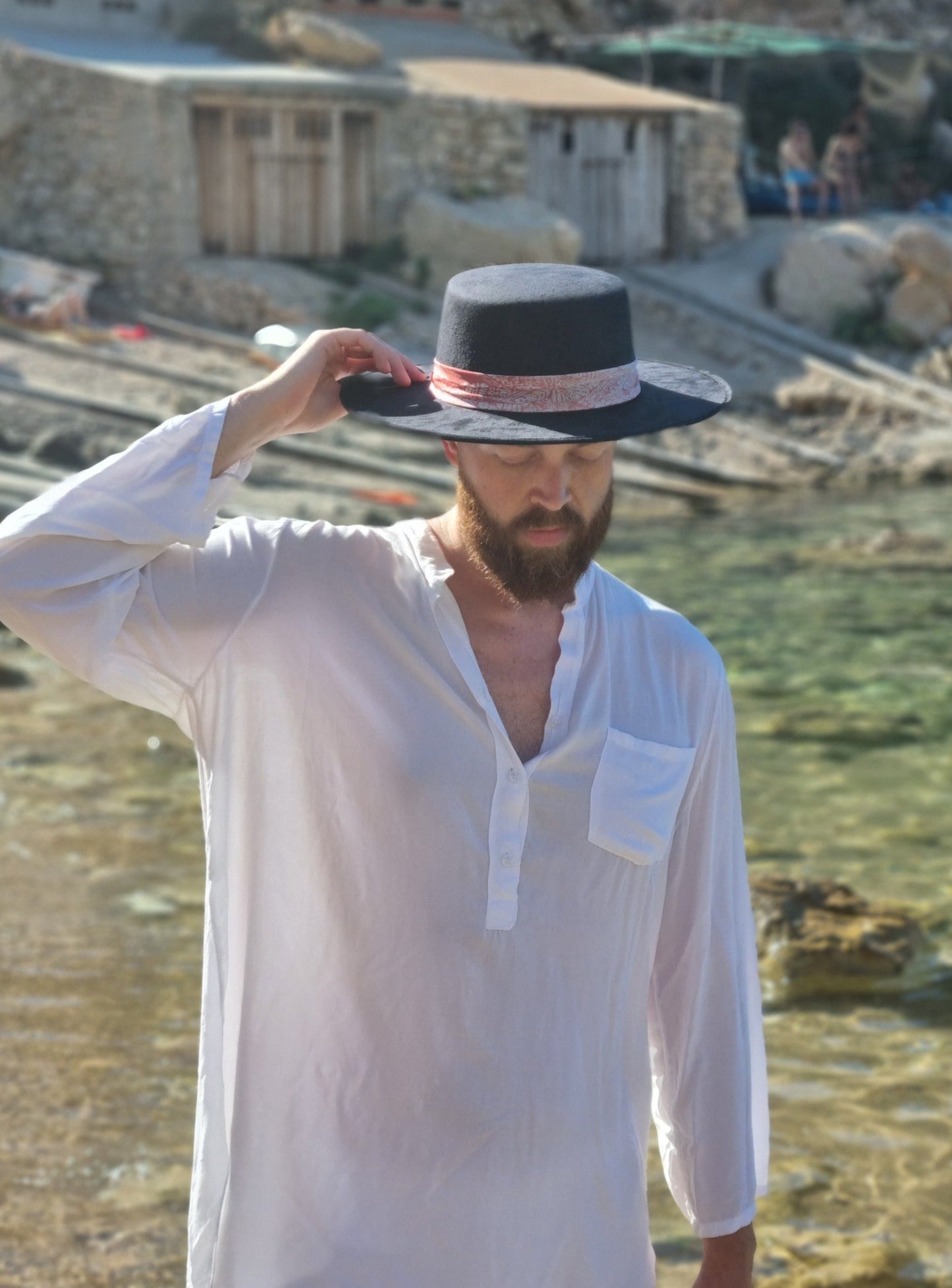 Luna - Zwart - Premium Customized Hat from Blue Monkey - Just $104.95! Shop now at BLUE MONKEY